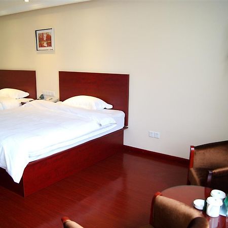 Shell Jiangsu Suzhou Industry District Spotrts Center Jinliang Street Hotel Bagian luar foto