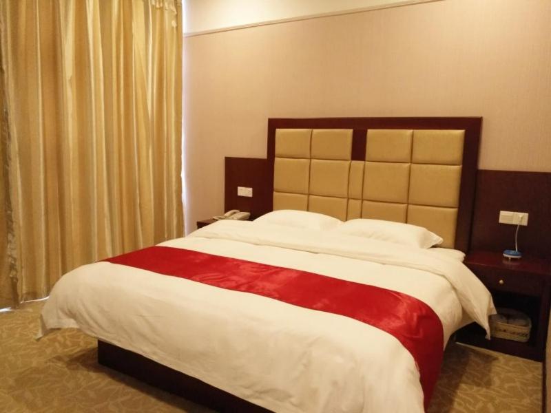 Shell Jiangsu Suzhou Industry District Spotrts Center Jinliang Street Hotel Bagian luar foto