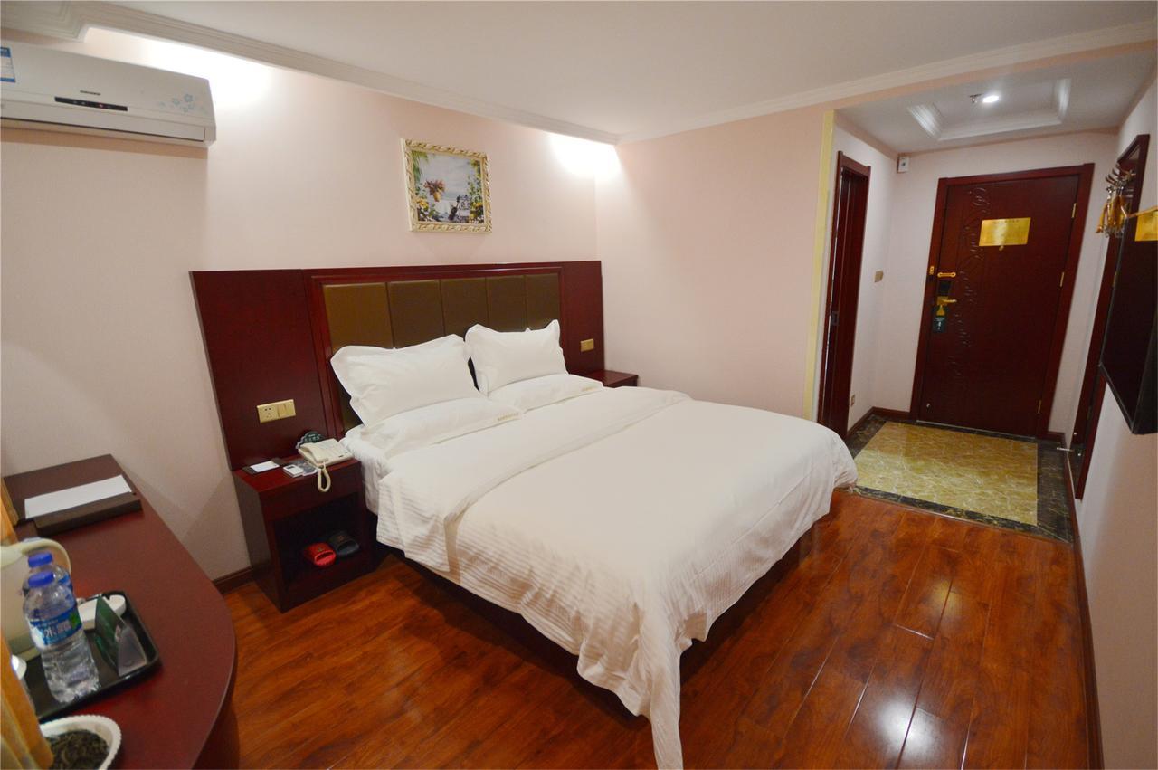 Shell Jiangsu Suzhou Industry District Spotrts Center Jinliang Street Hotel Bagian luar foto