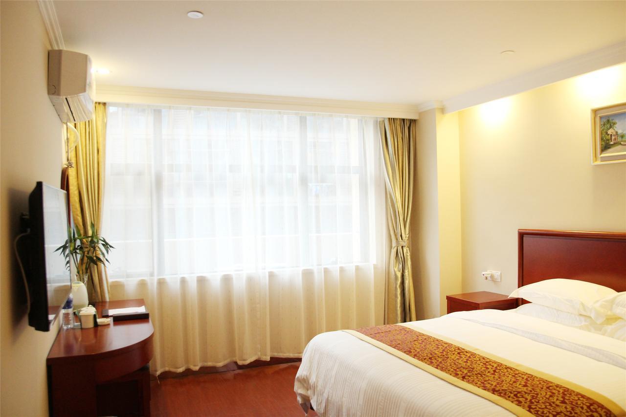 Shell Jiangsu Suzhou Industry District Spotrts Center Jinliang Street Hotel Bagian luar foto